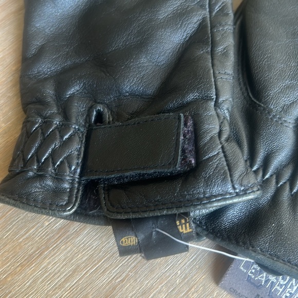 Wilsons Leather Thinsulate Thermal Insulation Women’s Black Adjustable Gloves M - Picture 4 of 12